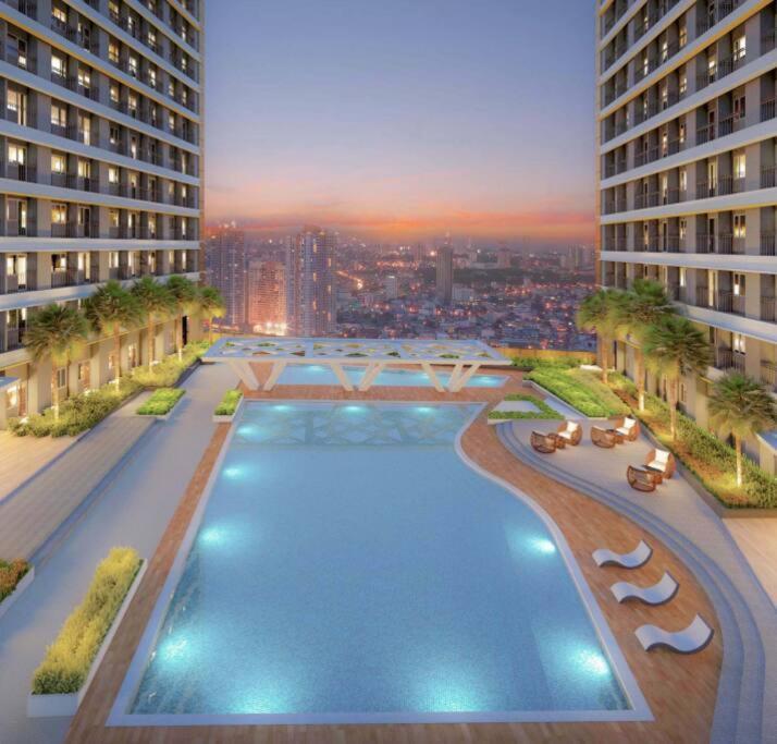 1br Unit Condotel W Balcony Fame Residences -fm06 Apartment Manila